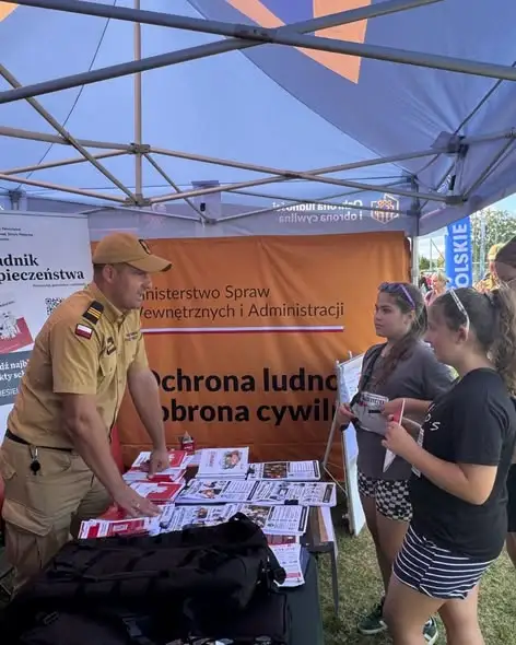 Bezpieczeństwo na sportowo: Turniej Slow Pitch w Byczynie z punktem edukacyjnym