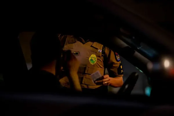 Narkotyki, zakaz i volkswagen – 41-latek z powiatu kluczborskiego w rękach policji