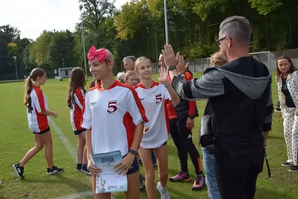 Uczniowie z Kluczborka najlepsi w powiatowych biegach przełajowych
