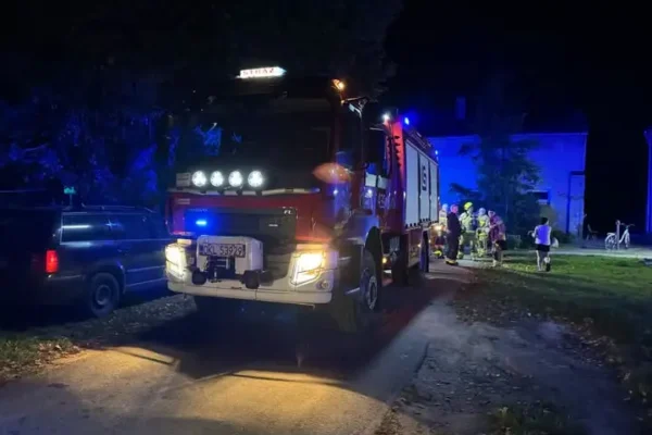 Interwencja służb w Miechowej: pomoc osobie w kryzysie emocjonalnym