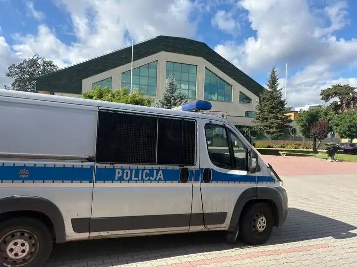 Mecz siatkówki w Kluczborku: KKS Mickiewicz kontra MCKiS Jaworzno