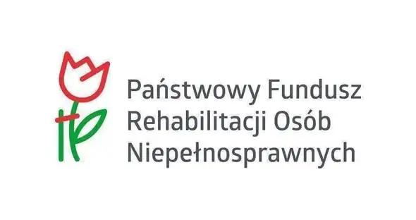 Podopieczni projektu „Tacy Sami” na jubileuszowym kabarecie w Elblągu